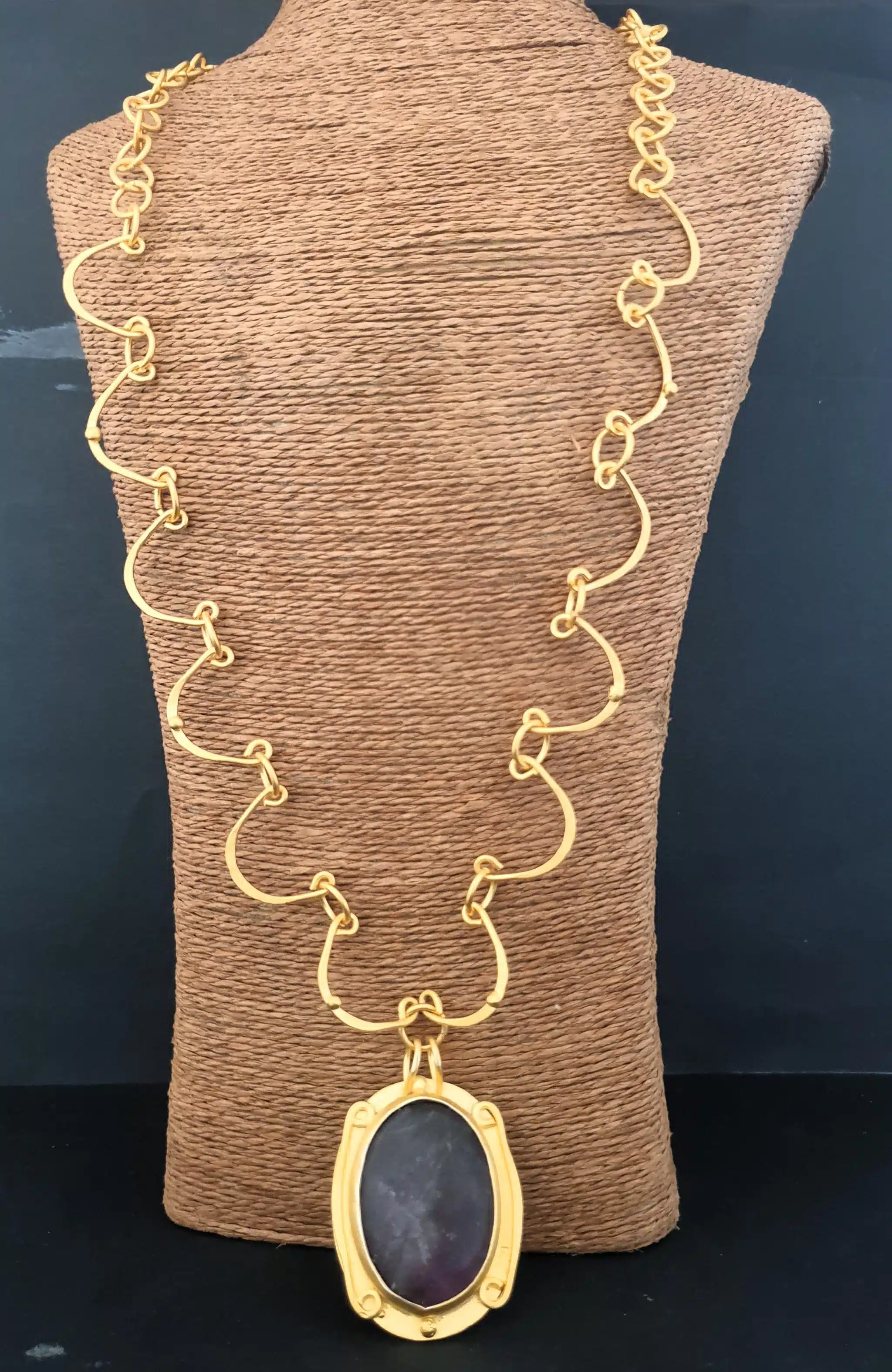 Twirly amethyst necklace 1 Twirly amethyst necklace