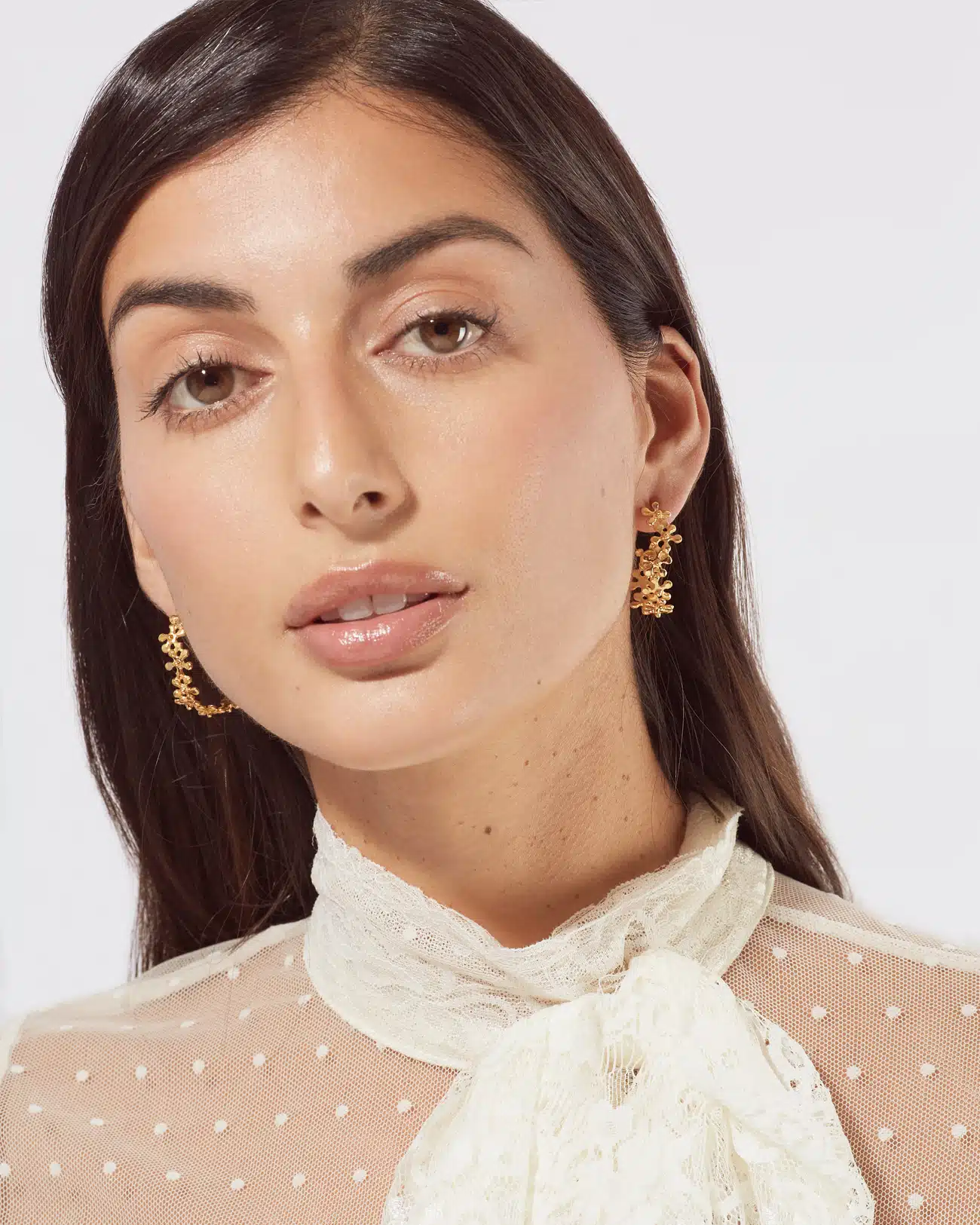 Flowery Collection , Flowers Hoop Earrings 3 Flowers Hoop Earrings SZE251