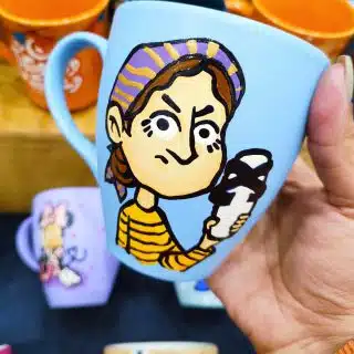 Iconic mom large mug🤣