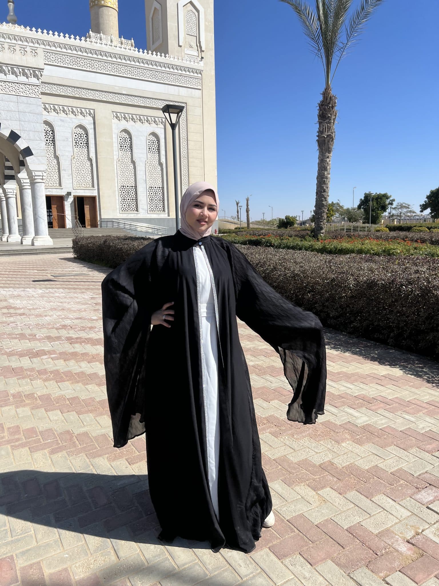 Flowy HAZEL kaftan 8 IMG 9292 scaled