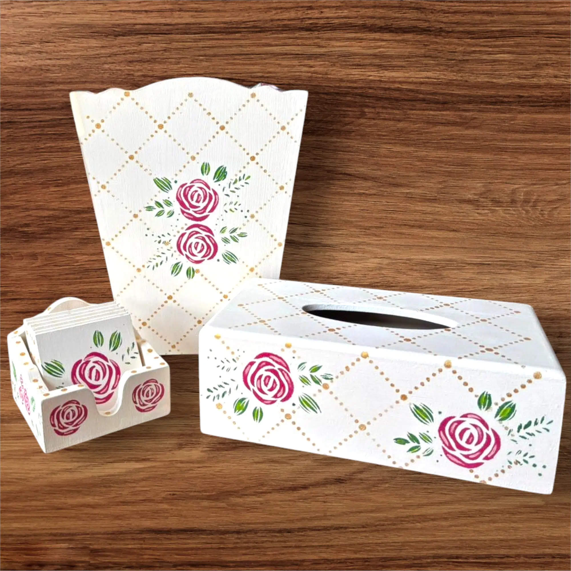 Decoration Set with Flower Print 1 Decoration Set with Flower Print