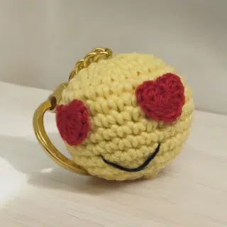 Smiley crochet keychain