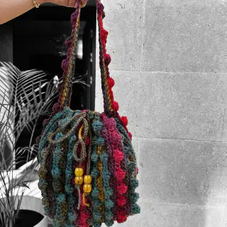 Multicolored crochet popcorn bucket bag