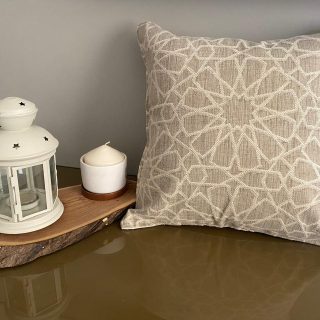 Arabesque beige cushion cover