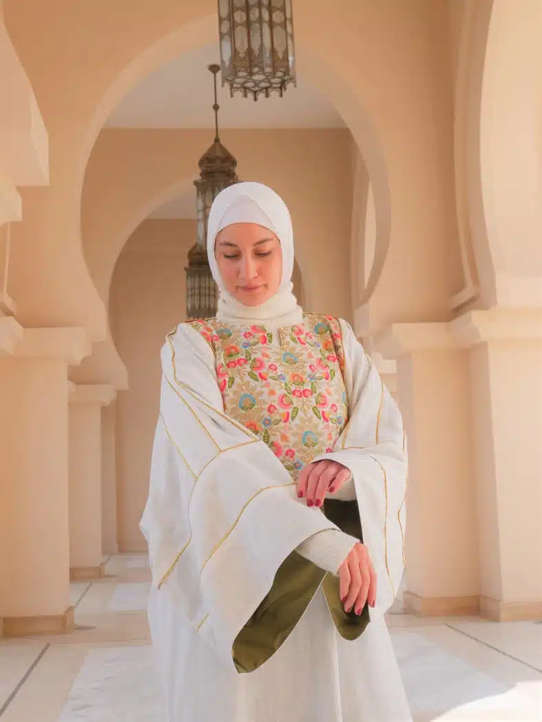 Sophia Jilbab 2 ac5d8d5a 0801 4f54 a2ec 09778bfbc6d2