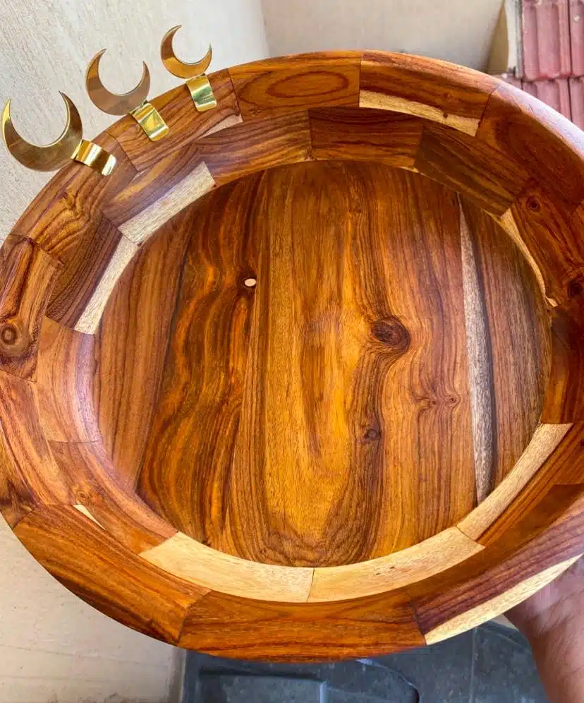 Huge, flatted bowel with copper Ramdan accessories 1 Huge, flatted bowel with copper Ramdan accessories