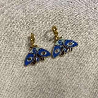 Fly away earrings