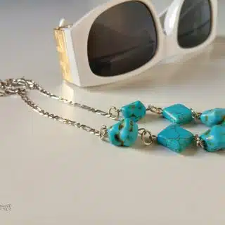 Curvy Turquoise glasses chain