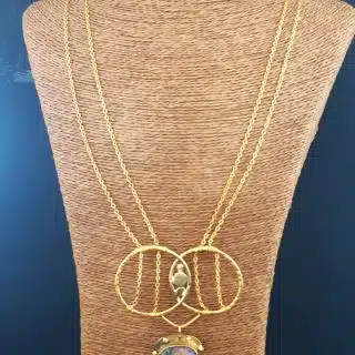 Double circle with pink jade