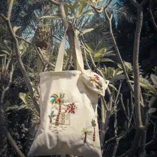 Ardi Tote Bag