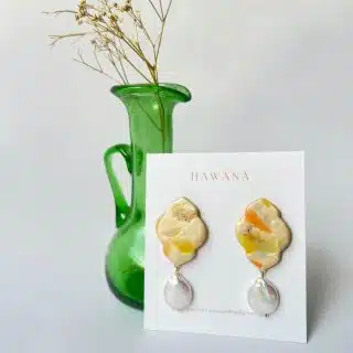 Laila 01 earrings - colorful islamic design polymer clay earrings with natural dangling white pearls