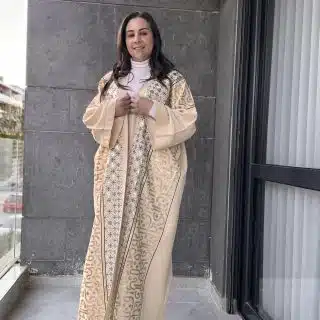 Beige kaftan