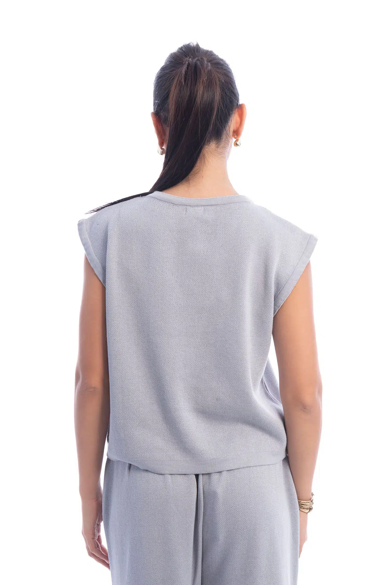 Grey sleeveless knit top 4 mitcha 1115303 scaled