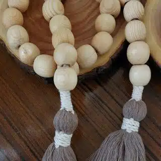 سبحة مكرمية خشب - Macrame wooden sebha