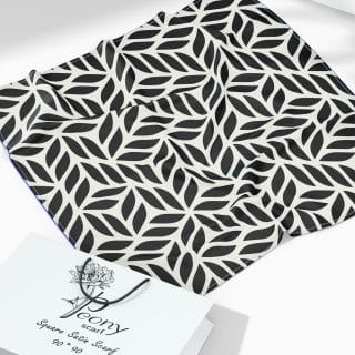 Black & white Square scarf