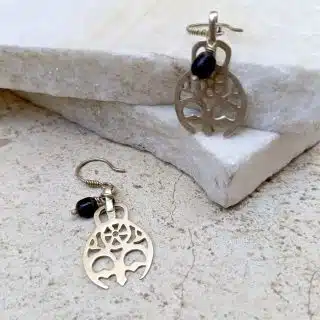 حلق سيوي نحاس مطلي فضه وحجر عقيق