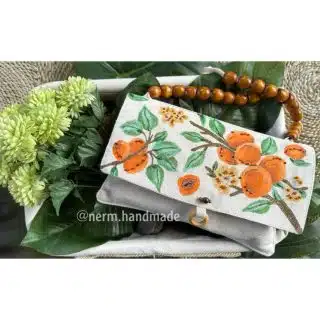 Nerm Wooden-beaded handle purse