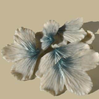 Shimmering Lily Blossoms - Teal green 02