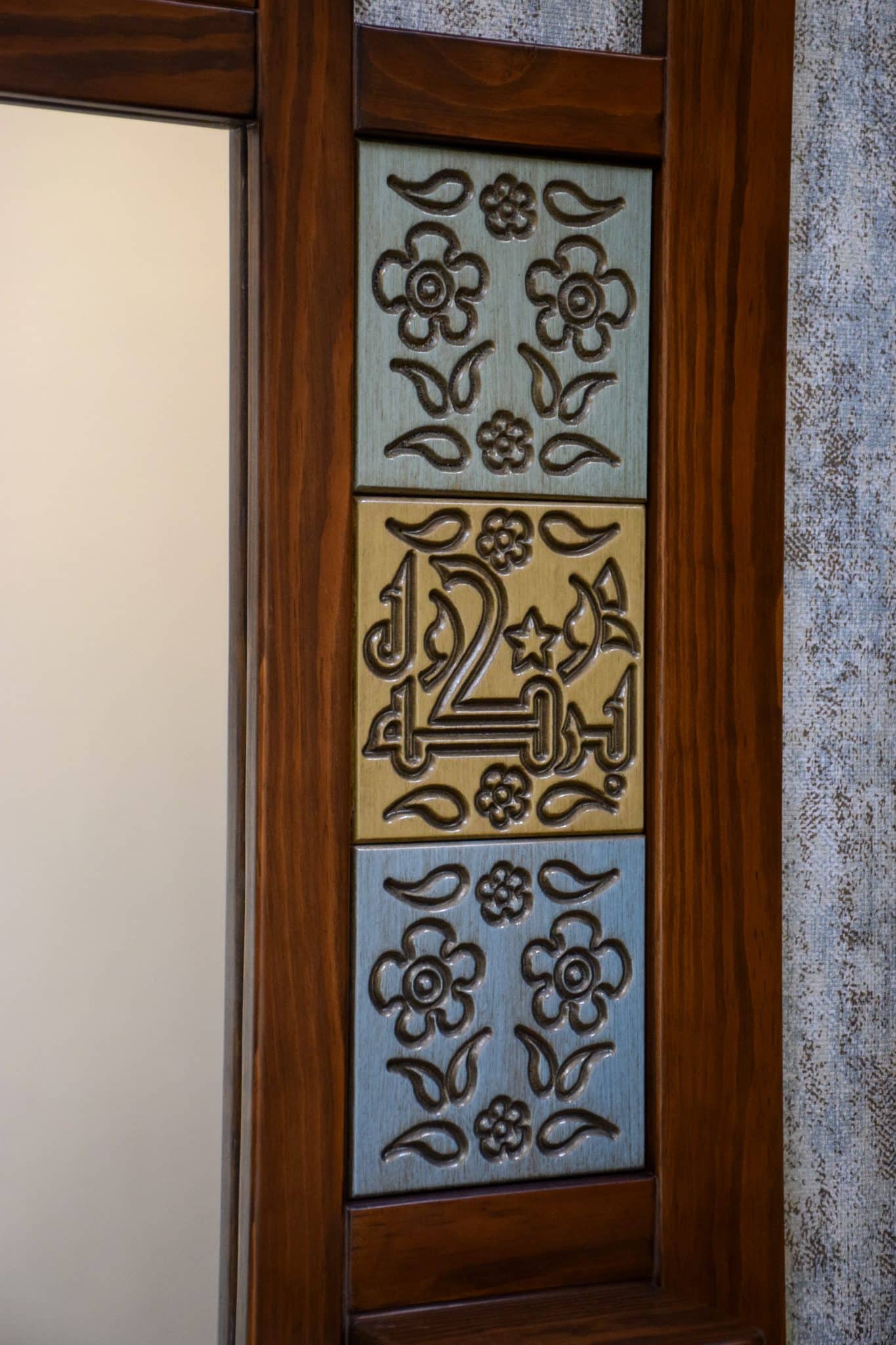 Barka Mirror frame 3 DSC 0195 scaled