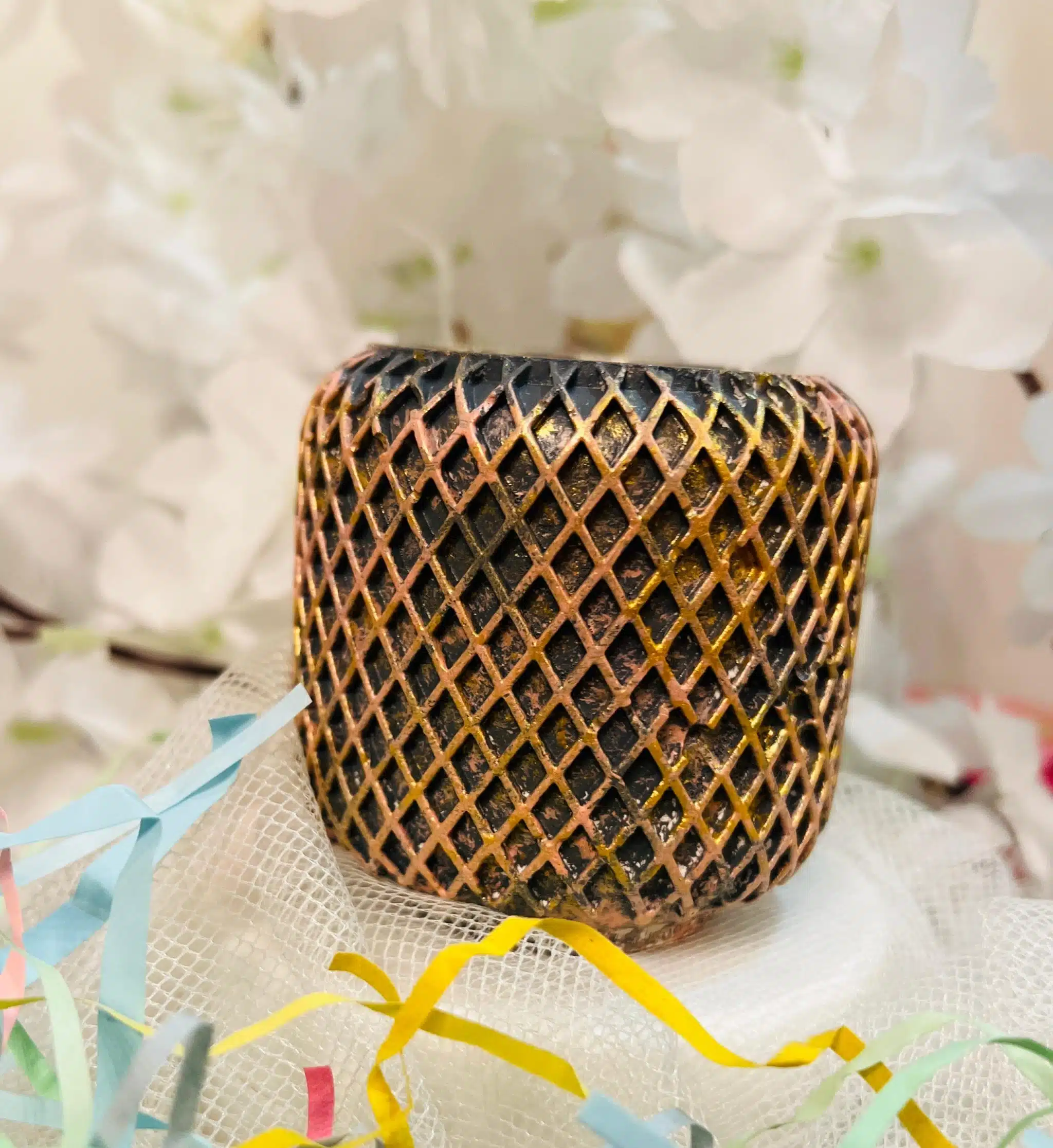 Hive Candle GOLDEN HIVE 4 IMG 20250414 WA0015 scaled