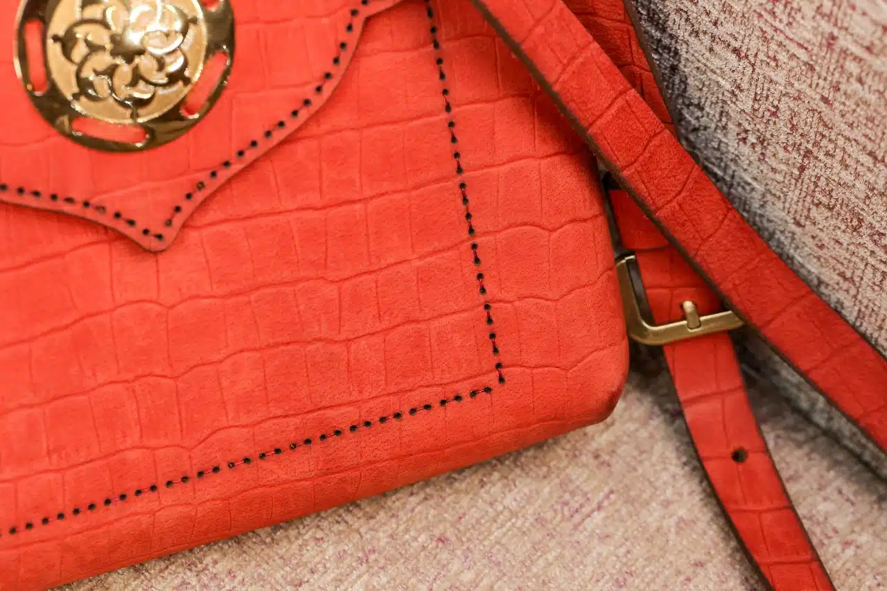 موديل زاد Cross Bag 9 IMG 20250424 WA0121