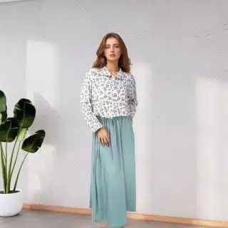 Modest-Floral-Print-Blouse-and-Mint-Green-Skirt