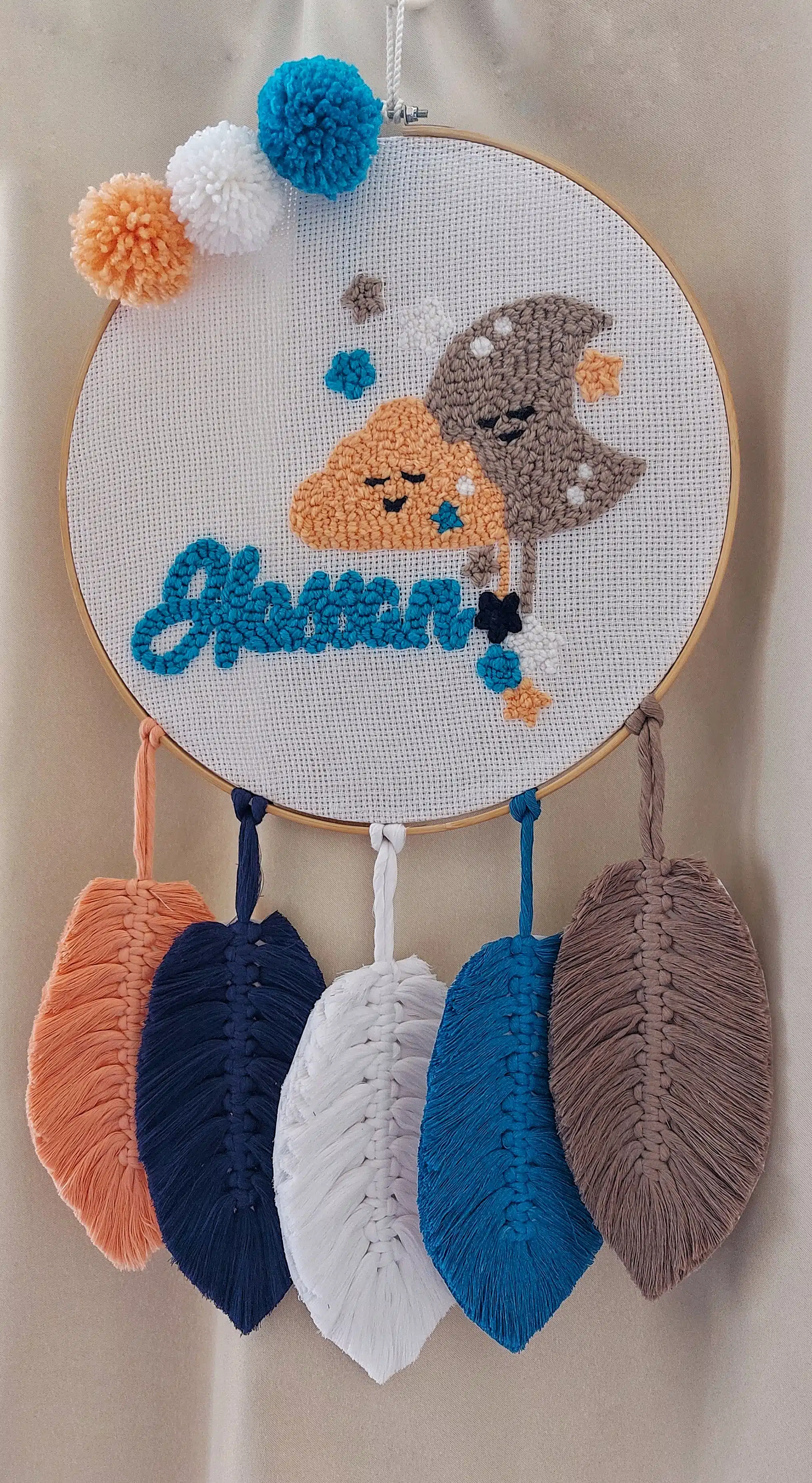 معلقة حجرة مستشفى أو حجرة أطفال من البانش نيدل والمكرمية - Baby macrame & Punch needle wall hanging 1 معلقة حجرة مستشفى أو حجرة أطفال من البانش نيدل والمكرمية - Baby macrame & Punch needle wall hanging