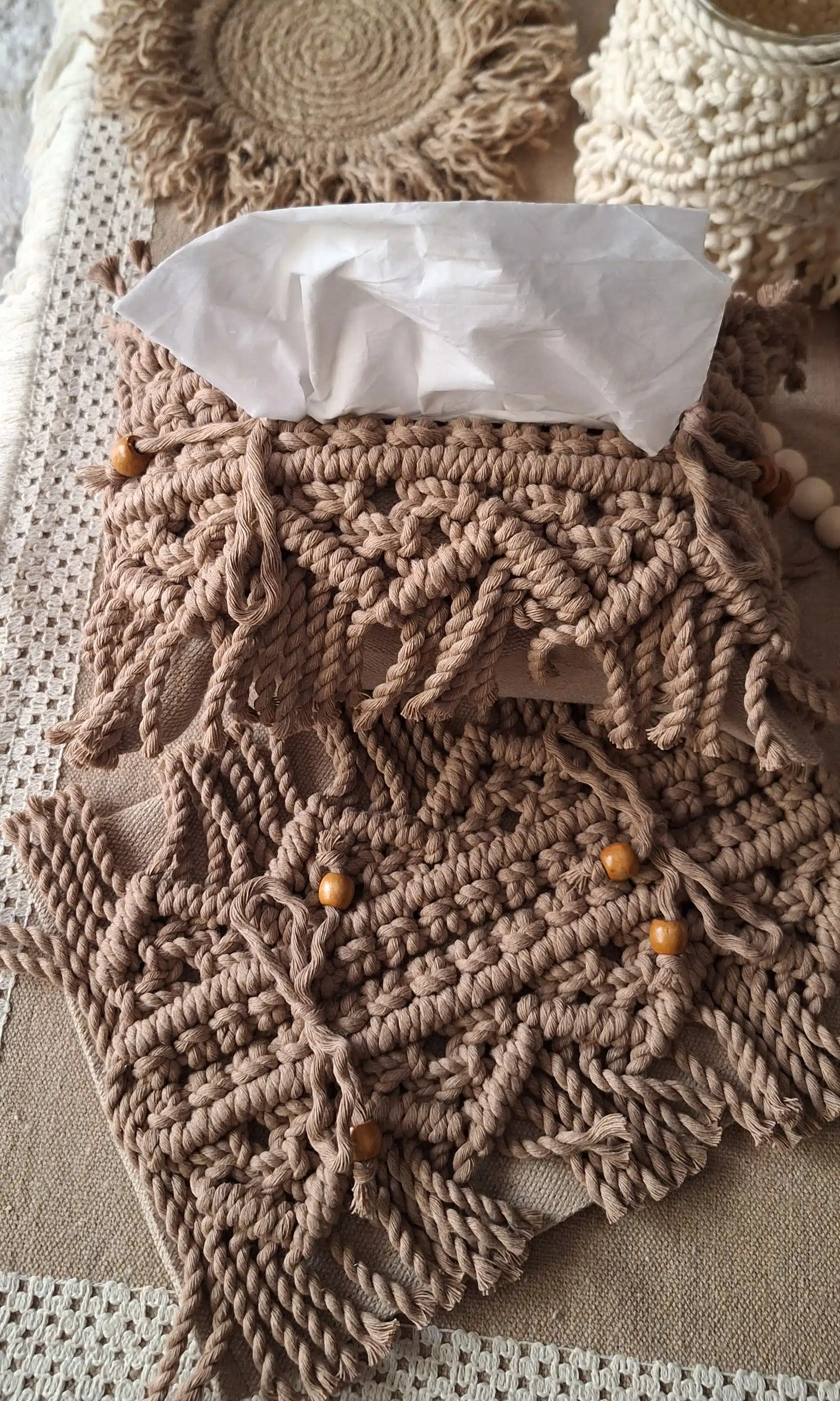 Tissue cover macrame 2 20250511 112659 scaled