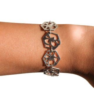 Sterling silver bracelet with flower motifs