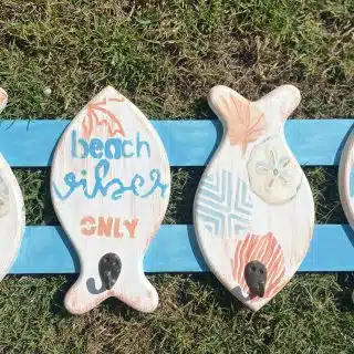 Fish Hanger Beach Vibes