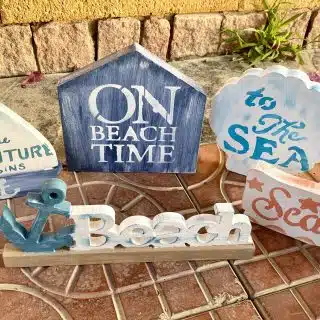 Summer Decor Stands (4)