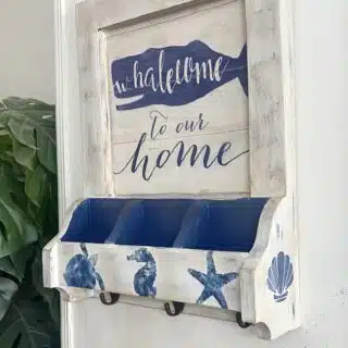 Coastal Blue Pocket Hanger