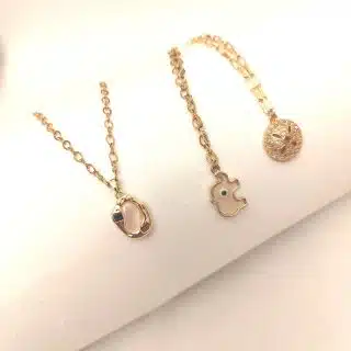 .سلاسل منفصلة. طلاء. دهب و دلايات من الصدف والزيركون