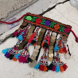 قلادة شرايط تطريز العريش