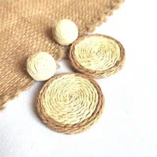 حلق من الخيوط الخيش. هاند. ميد