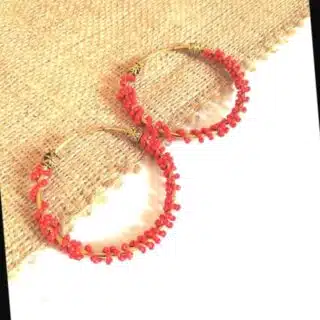 حلق من الكريستال. هاند. ميد