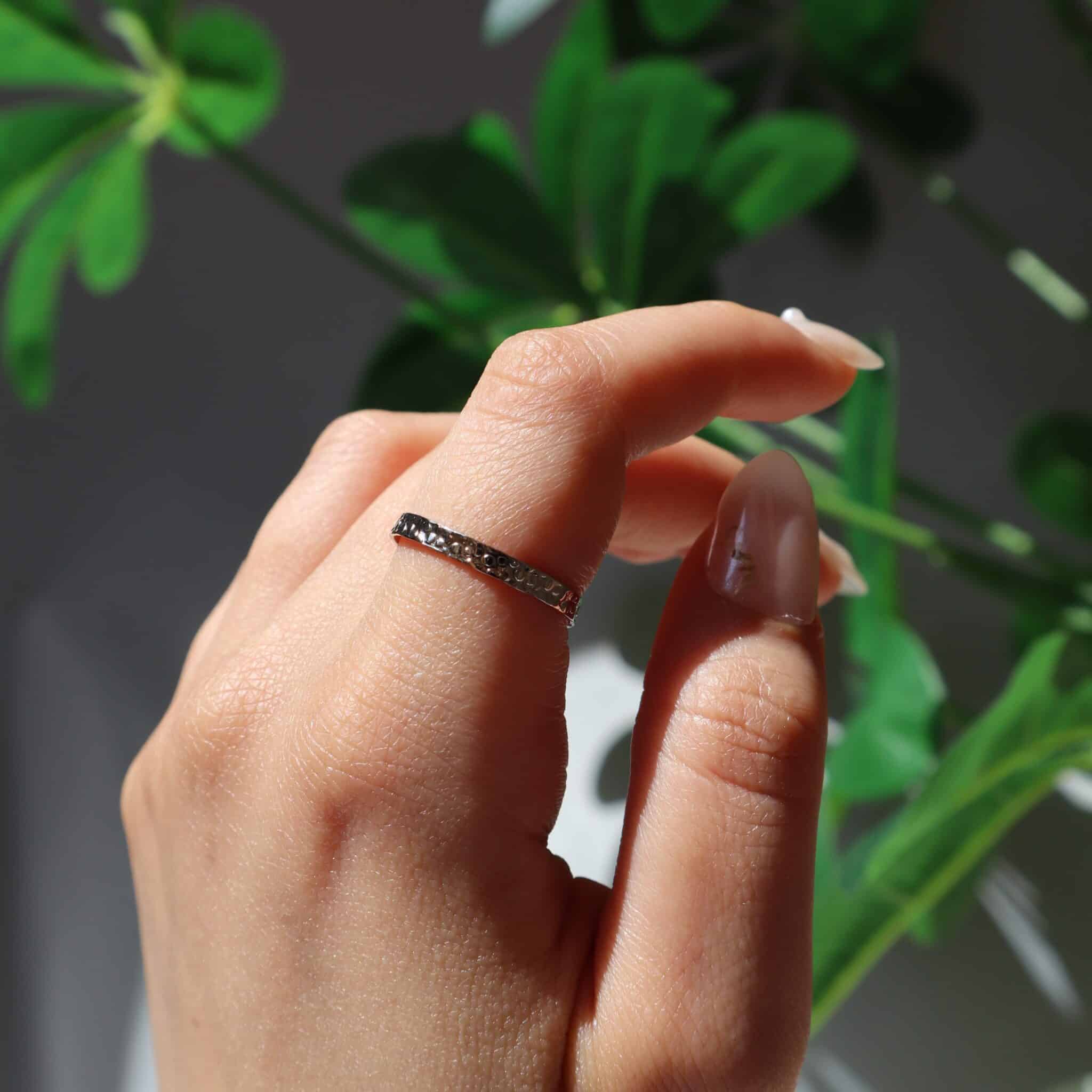 Simple texture ring 2 IMG 2095 scaled