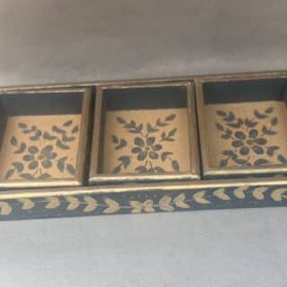 Snack tray hand painting