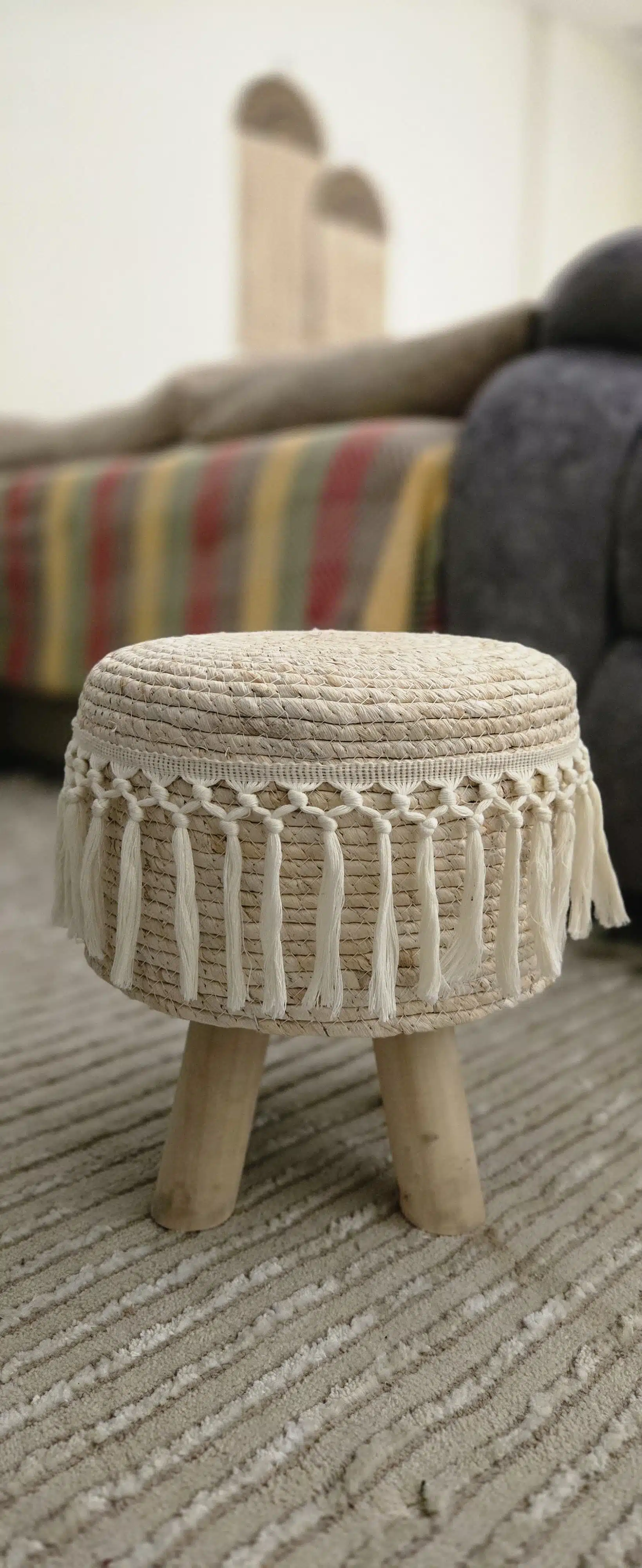 Natural Seagrass Pouffe - cozy chair 5 Natural Seagrass Pouffe 01 scaled