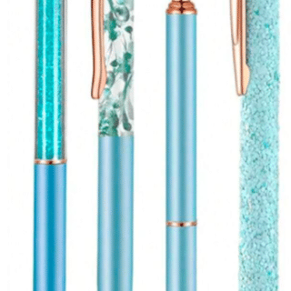 Set of 4 blue pens