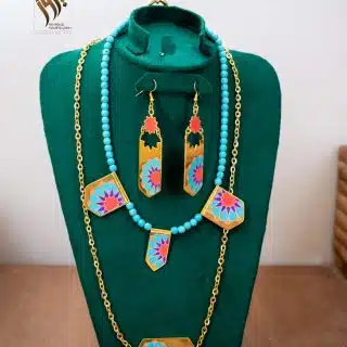 طقم كامل من النحاس واحجار الفيروز