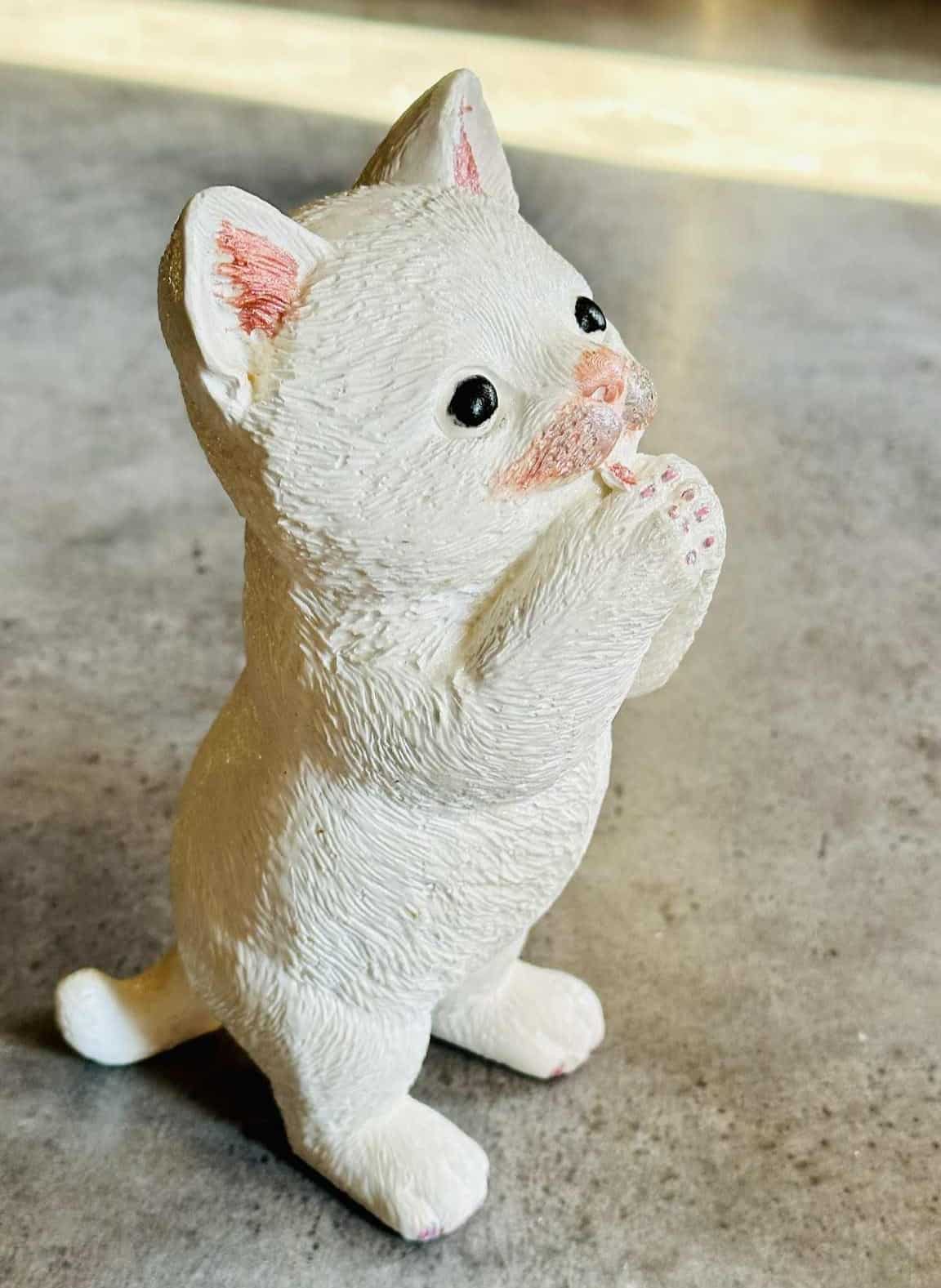 Decorative cat Figurines 6 08b3d03e 3992 4a0a a72e 9caed7da634c 2