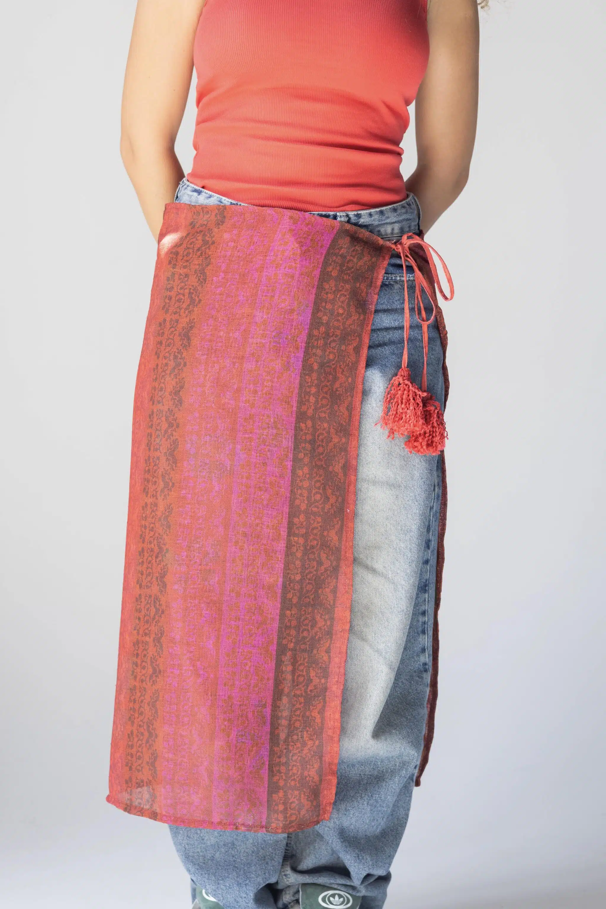 Not-So Secret Garden Wrap 2 0E8A2901 copy scaled