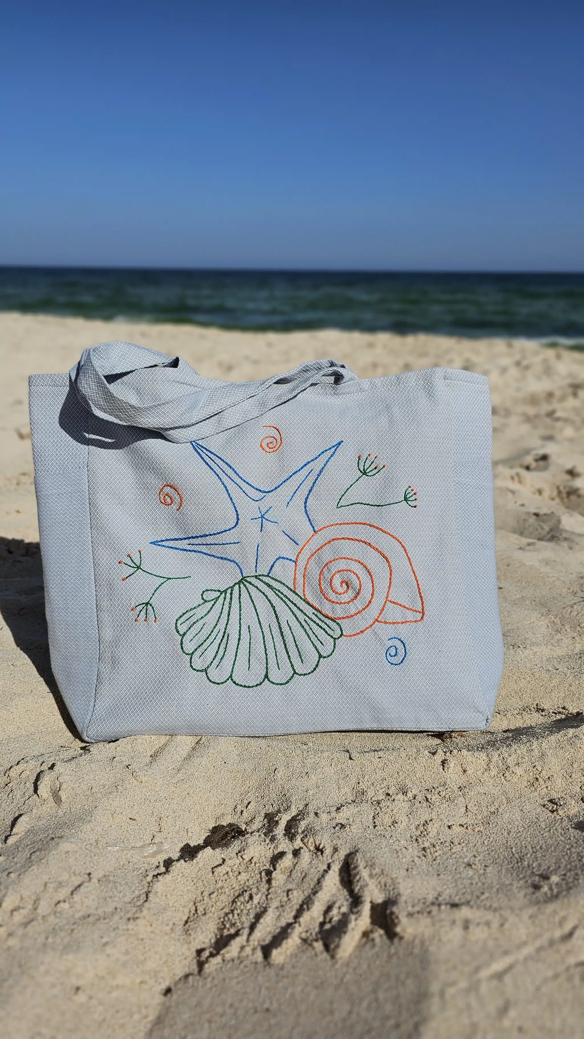 Hand-embroidered Cotton Beach Bag 1 Hand-embroidered Cotton Beach Bag