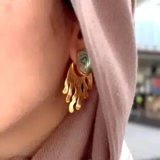 Ocean Whispers earring