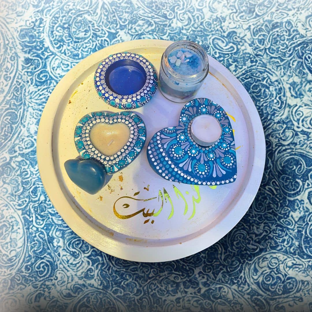 Blue & white concrete set