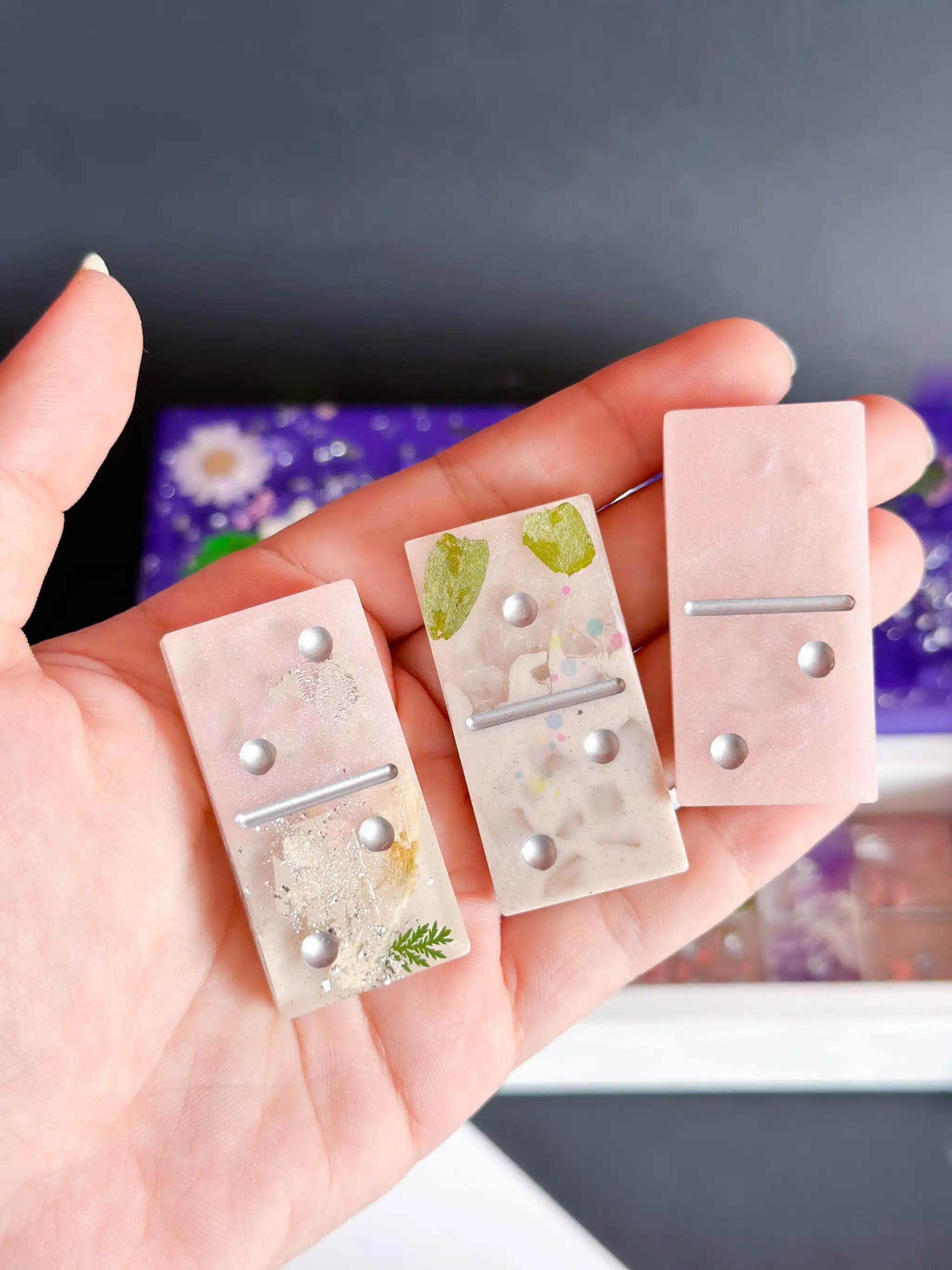 Moonblossom Domino Set 7 9F649CDD E00F 4F31 9A5F 19D0B9B1C27C scaled