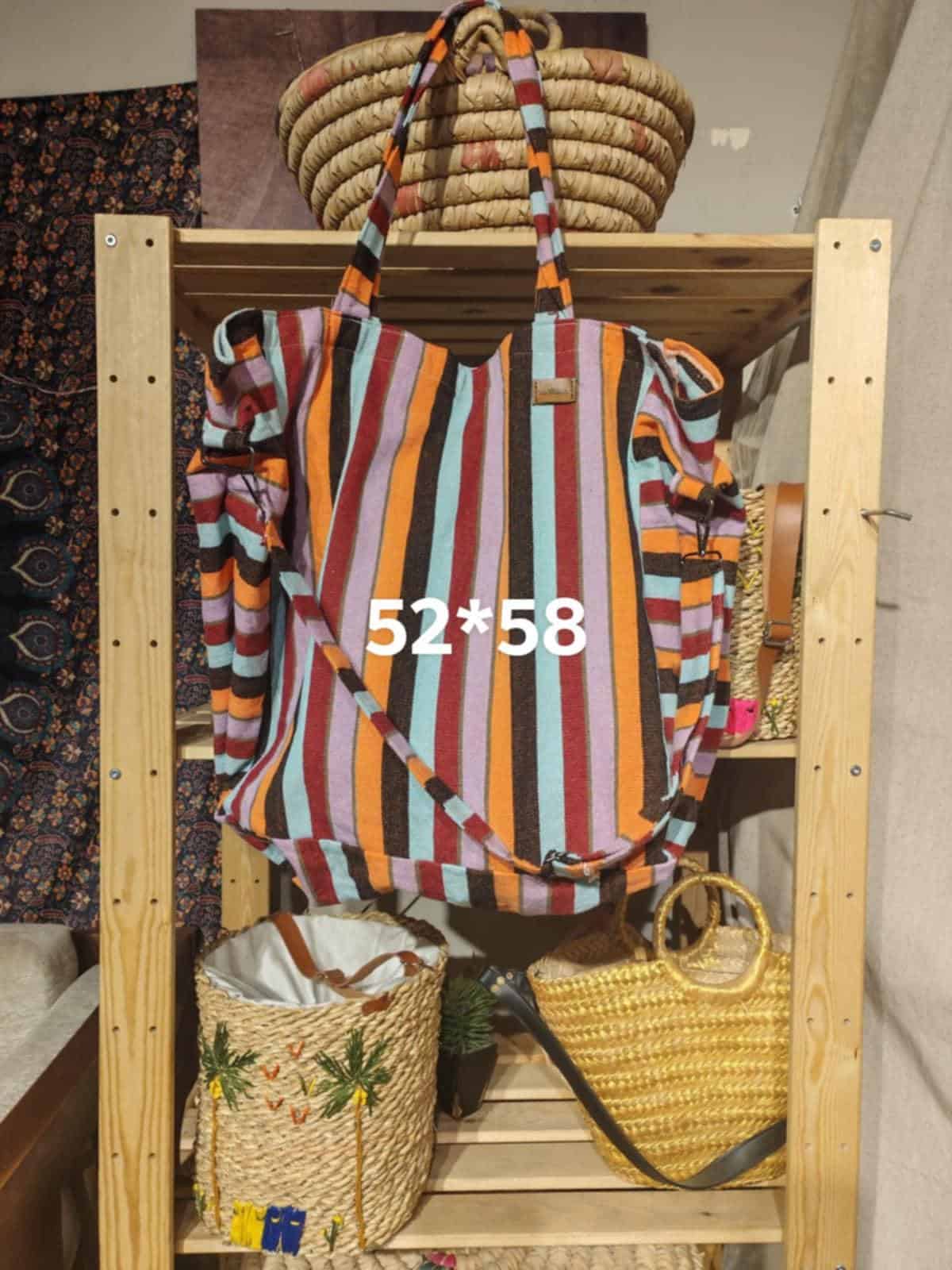 Ark shape extra large bag 2 C7EC5605 AE07 4719 9AF4 5E1E2ADC9A8A