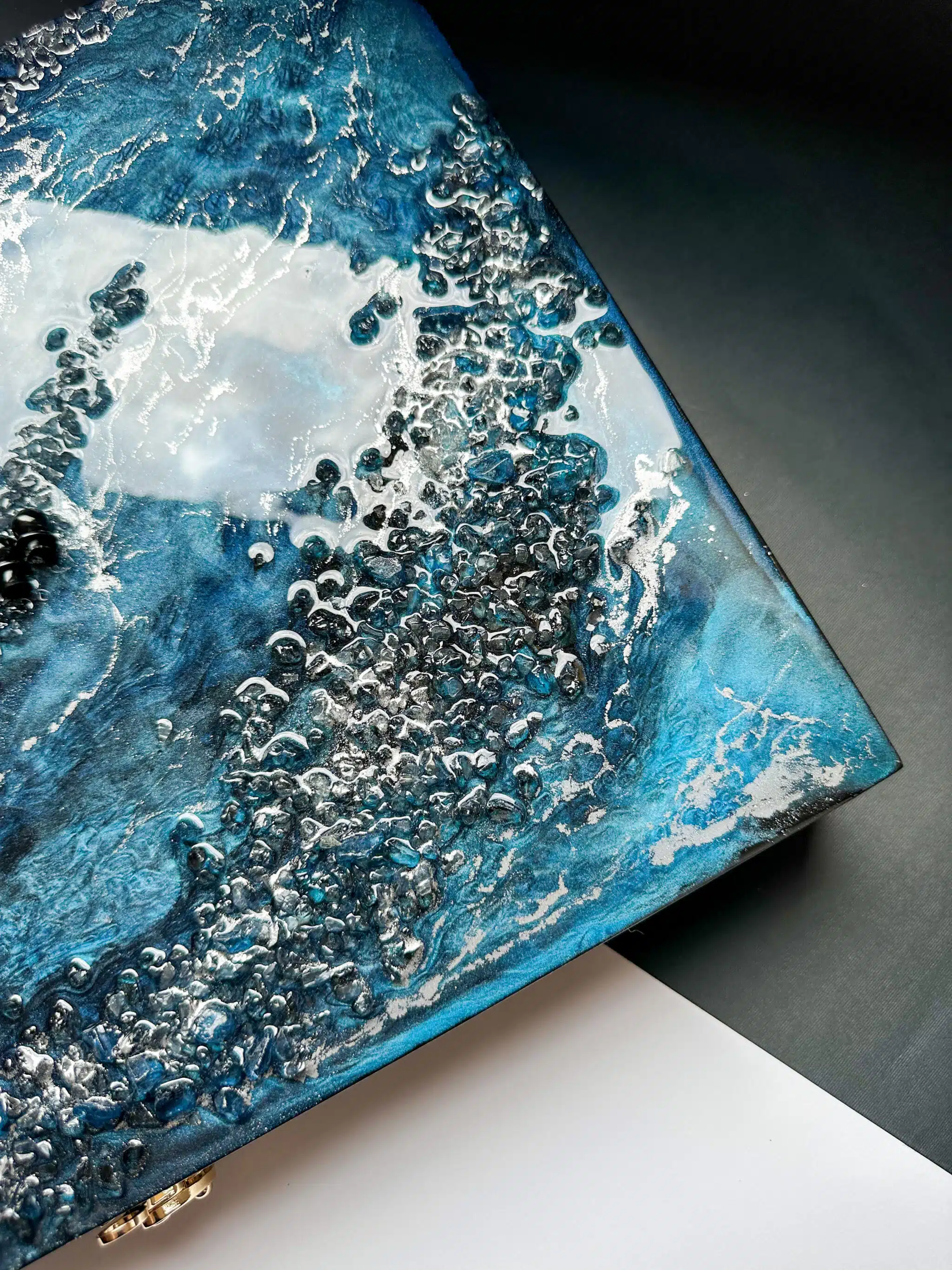 The Chess Set 8 CA59BEBF C222 47F2 A577 ACDF5663D654 scaled