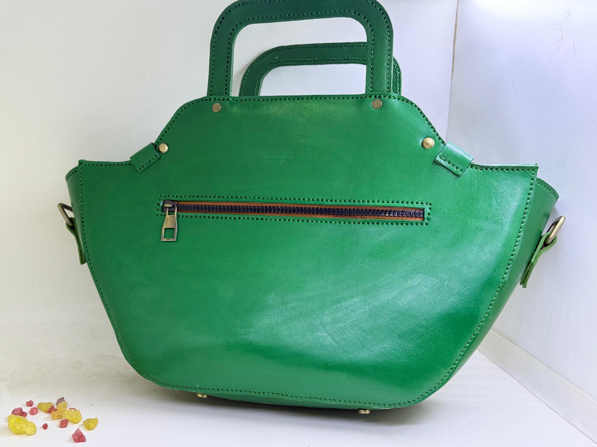 Boat-shaped bag 2 IMG 20250602 WA0016 scaled